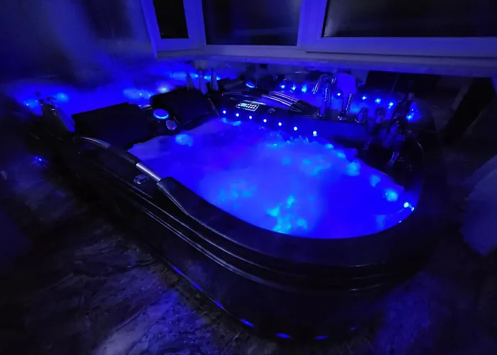 Jacuzzi & Sauna Nad Morzem Apartment *