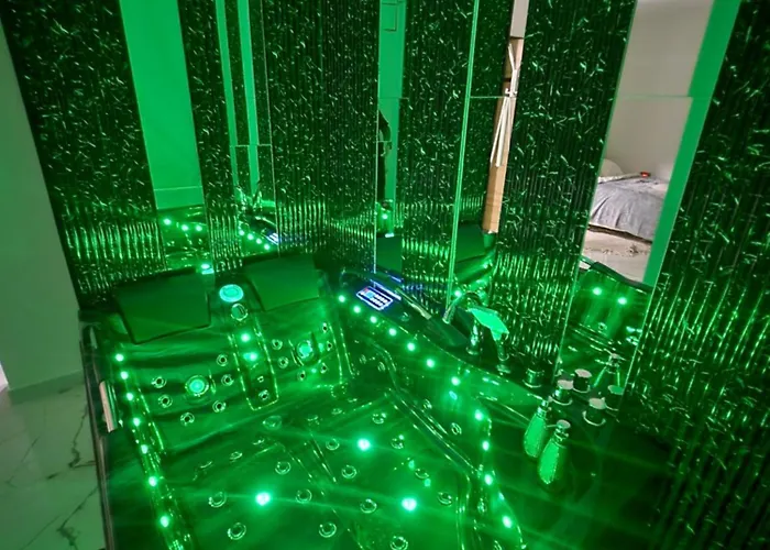 Jacuzzi & Sauna Nad Morzem Apartment *