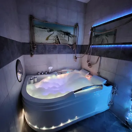 Jacuzzi & Sauna Nad Morzem Διαμέρισμα *