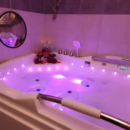 Jacuzzi & Sauna Nad Morzem Γκντανσκ