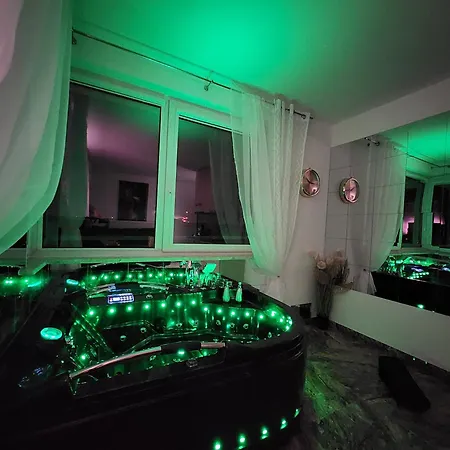 Jacuzzi & Sauna Nad Morzem Διαμέρισμα