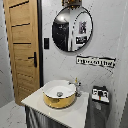 Jacuzzi & Sauna Nad Morzem Γκντανσκ