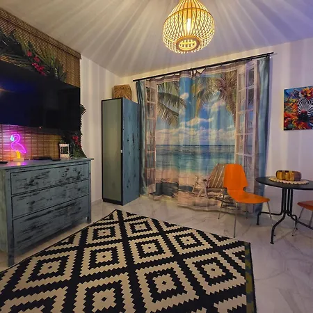Appartamento By The Sea - Prestige With A Luxurious Jacuzzi, Sauna And An Exclusive Massage Chair Available In One Of The Apartments!