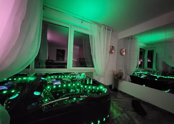 Jacuzzi & Sauna Nad Morzem Апартаменты