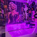 Jacuzzi & Sauna Nad Morzem アパート