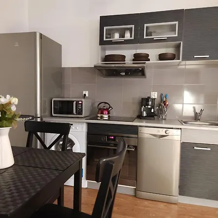 Jacuzzi & Sauna Nad Morzem Appartamento *