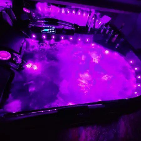 Jacuzzi & Sauna Nad Morzem *