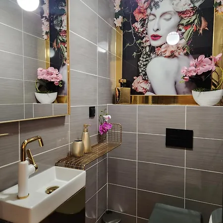 Jacuzzi & Sauna Nad Morzem *