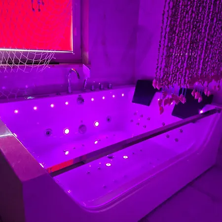 Jacuzzi & Sauna Nad Morzem